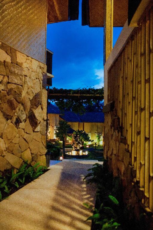 Sambi Resort, Spa & Restaurant Pakem Exterior photo